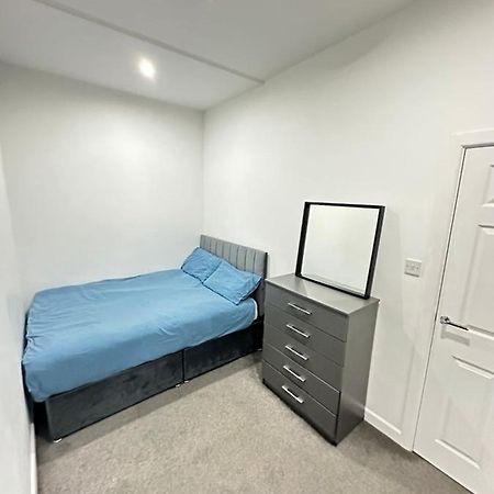 Apartment In Bham City Centre Free Parking Sleeps 3 Birmingham Exteriör bild