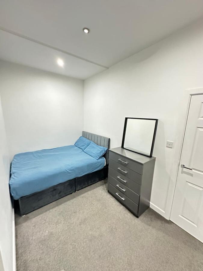 Apartment In Bham City Centre Free Parking Sleeps 3 Birmingham Exteriör bild
